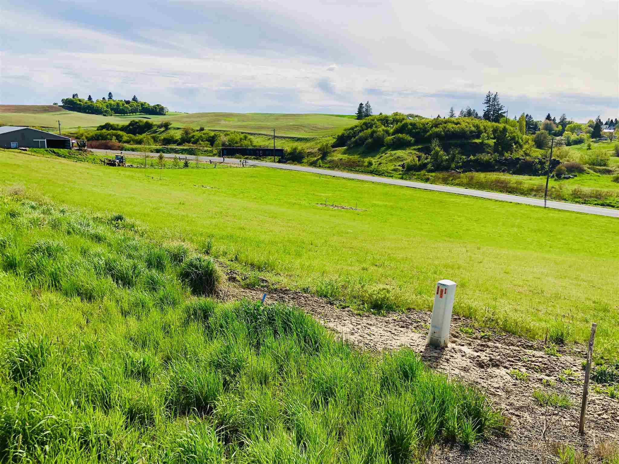 438 S College St, Tekoa, WA 99033