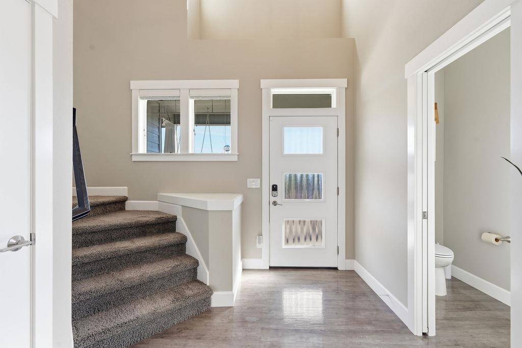 1009 W Osprey Heights Dr, Spokane, WA 99224