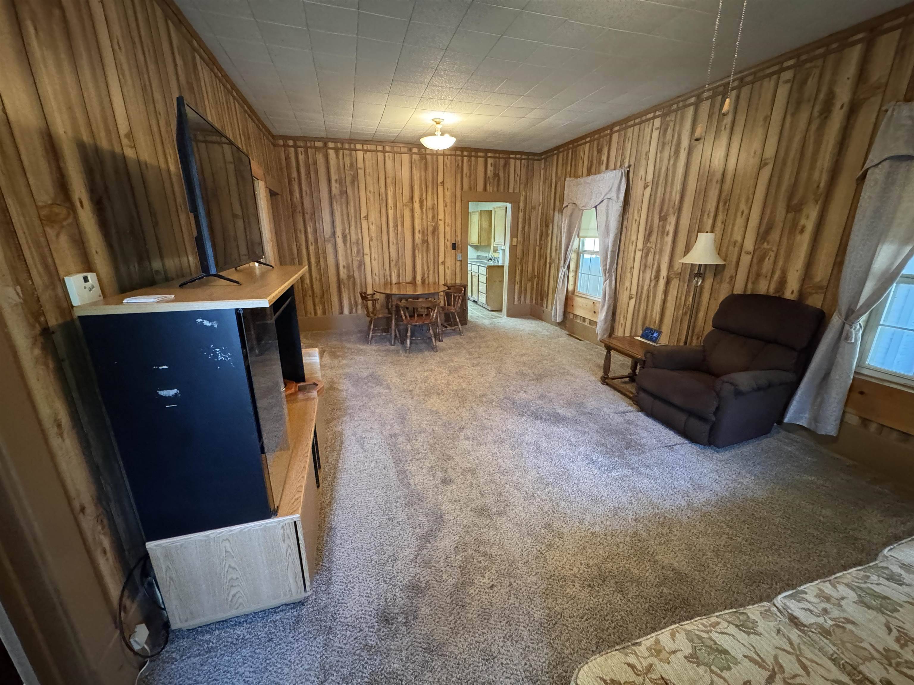410 N Sycamore, Eureka, KS 67045