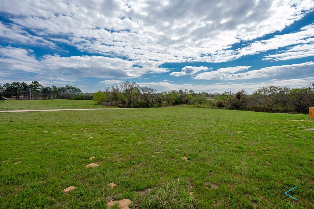 Lt 173 Lago Vista Drive, Athens, TX 75751