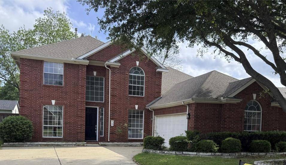2105 Woodview Drive, Flower Mound, TX 75028