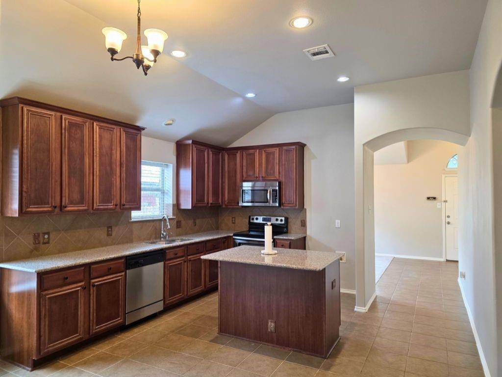 6320 Spring Ranch Drive, Fort Worth, TX 76179