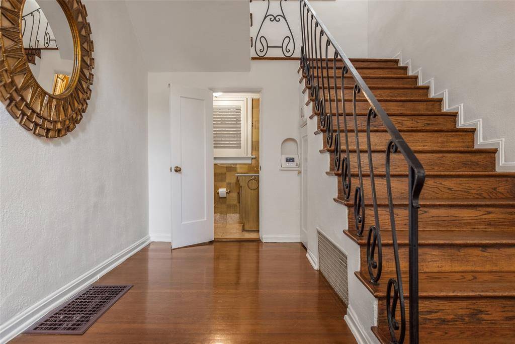 4310 Rawlins Street, Dallas, TX 75219
