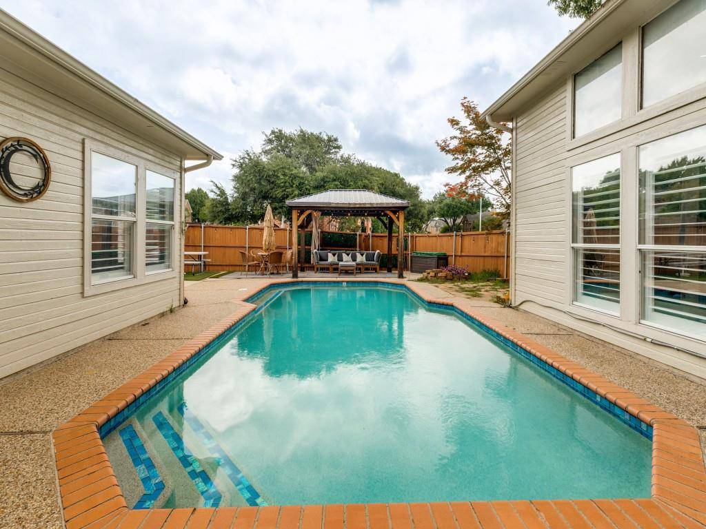 701 pine lakes, Plano, TX 75025