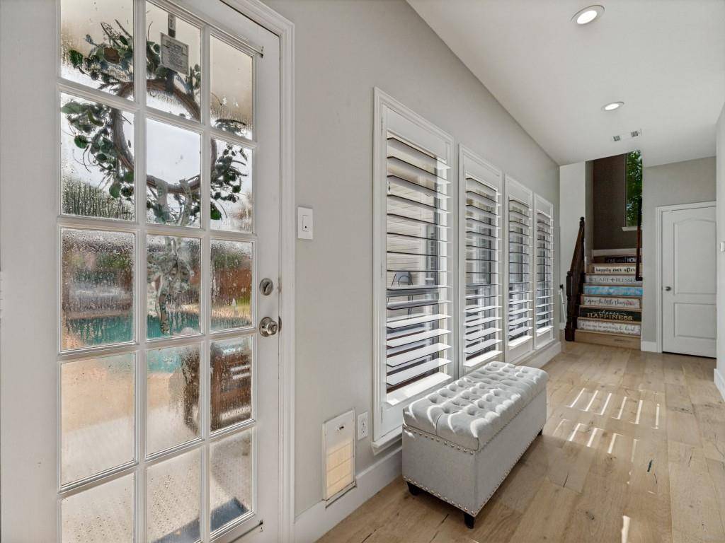 701 pine lakes, Plano, TX 75025
