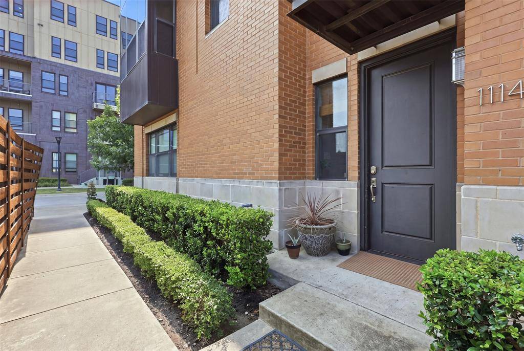 1114 S Adams Street, Fort Worth, TX 76104