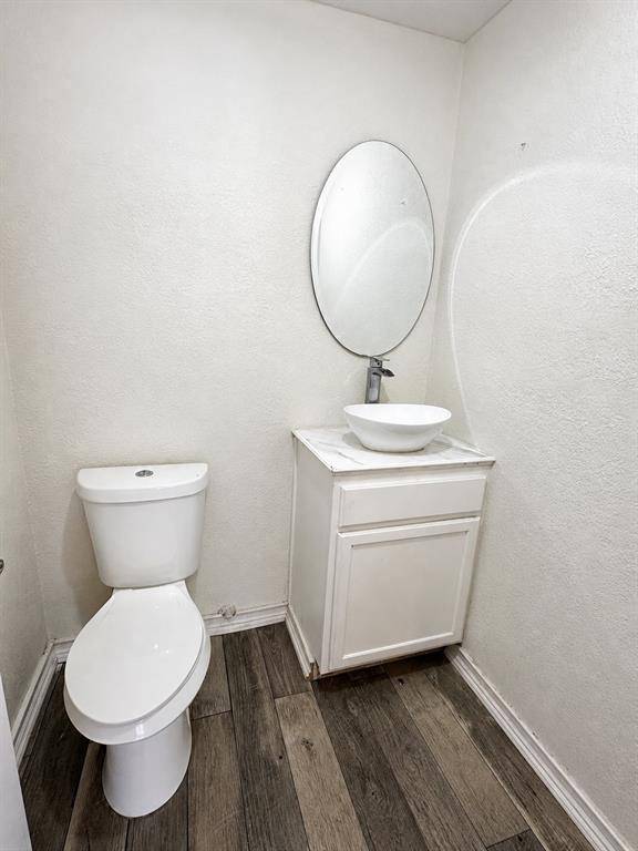 1417 Hillcrest Street, Mesquite, TX 75149