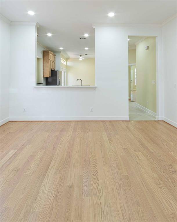 6080 Thursby Avenue, Dallas, TX 75252