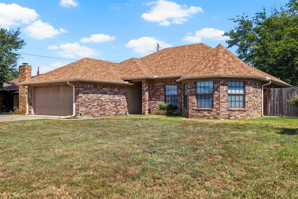 1100 Markeda, Sulphur Springs, TX 75482