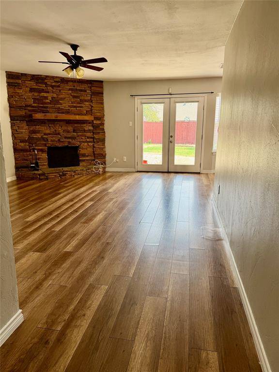 5312 Queens Court, Lake Dallas, TX 75065