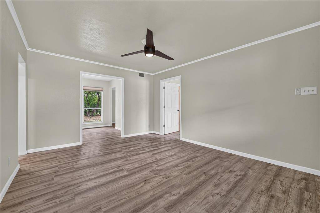 5500 Wheaton Drive, Fort Worth, TX 76133