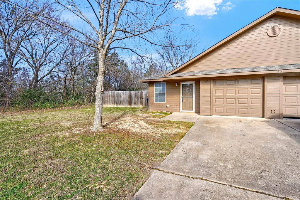 1025 Rice Street #102, Denison, TX 75020