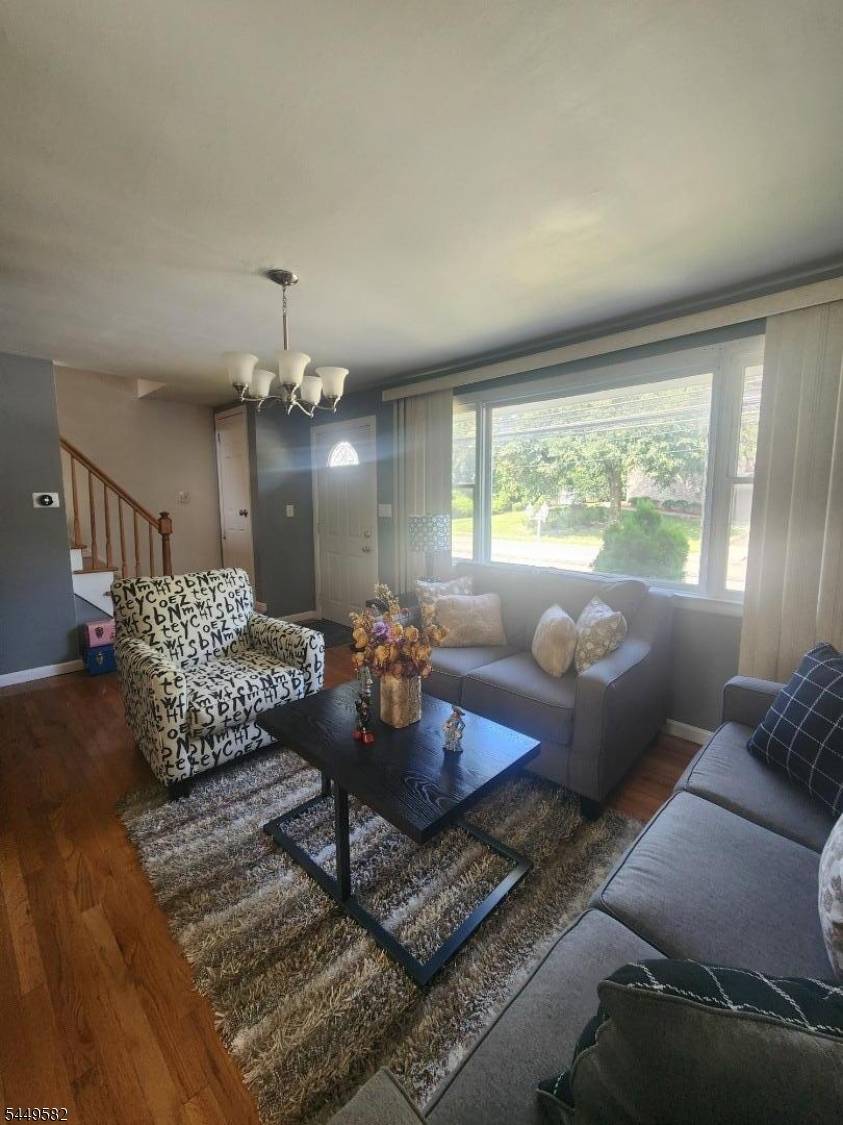 657 Broad St, Clifton City, NJ 07013