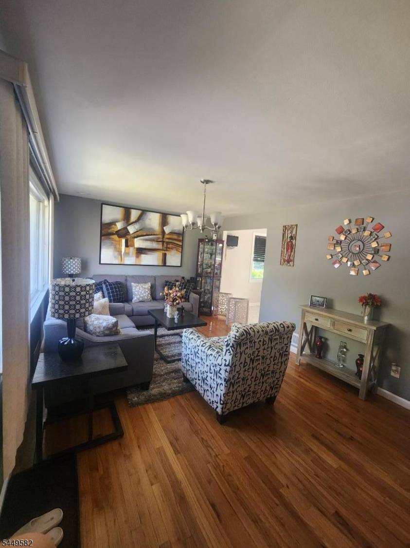 657 Broad St, Clifton City, NJ 07013