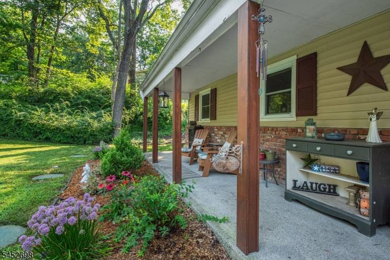 904 Crest Rd, Stillwater Twp., NJ 07860