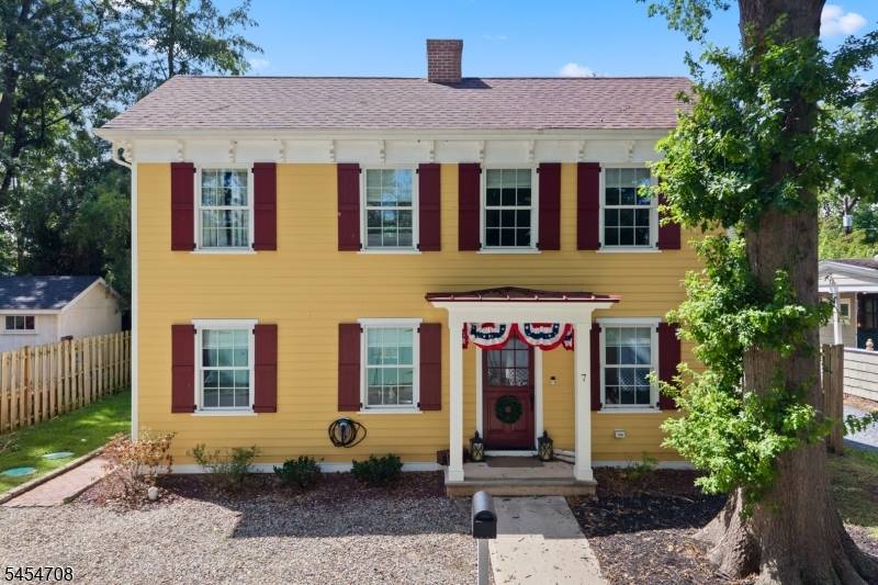 7 Alley Way, Millstone Boro, NJ 08844