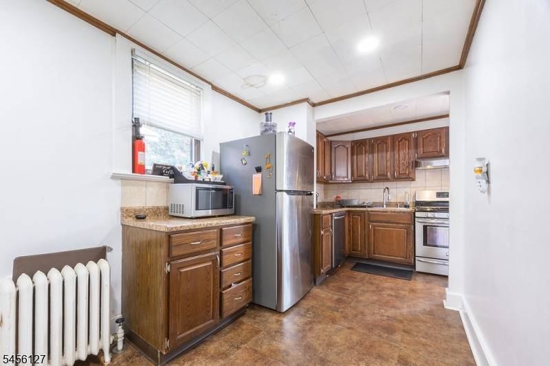 420 Dewitt Ave, Belleville Twp., NJ 07109