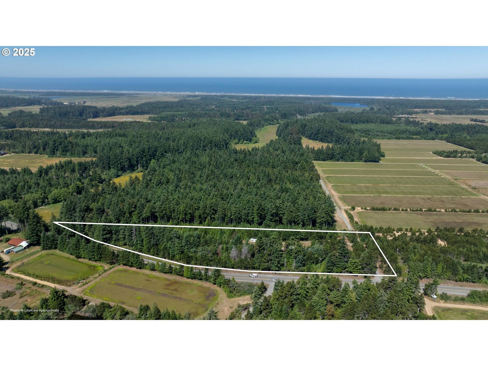 45746 HIGHWAY 101, Bandon, OR 97411