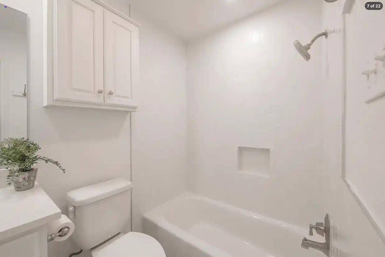 303 Fantail LOOP #B, Austin, TX 78734