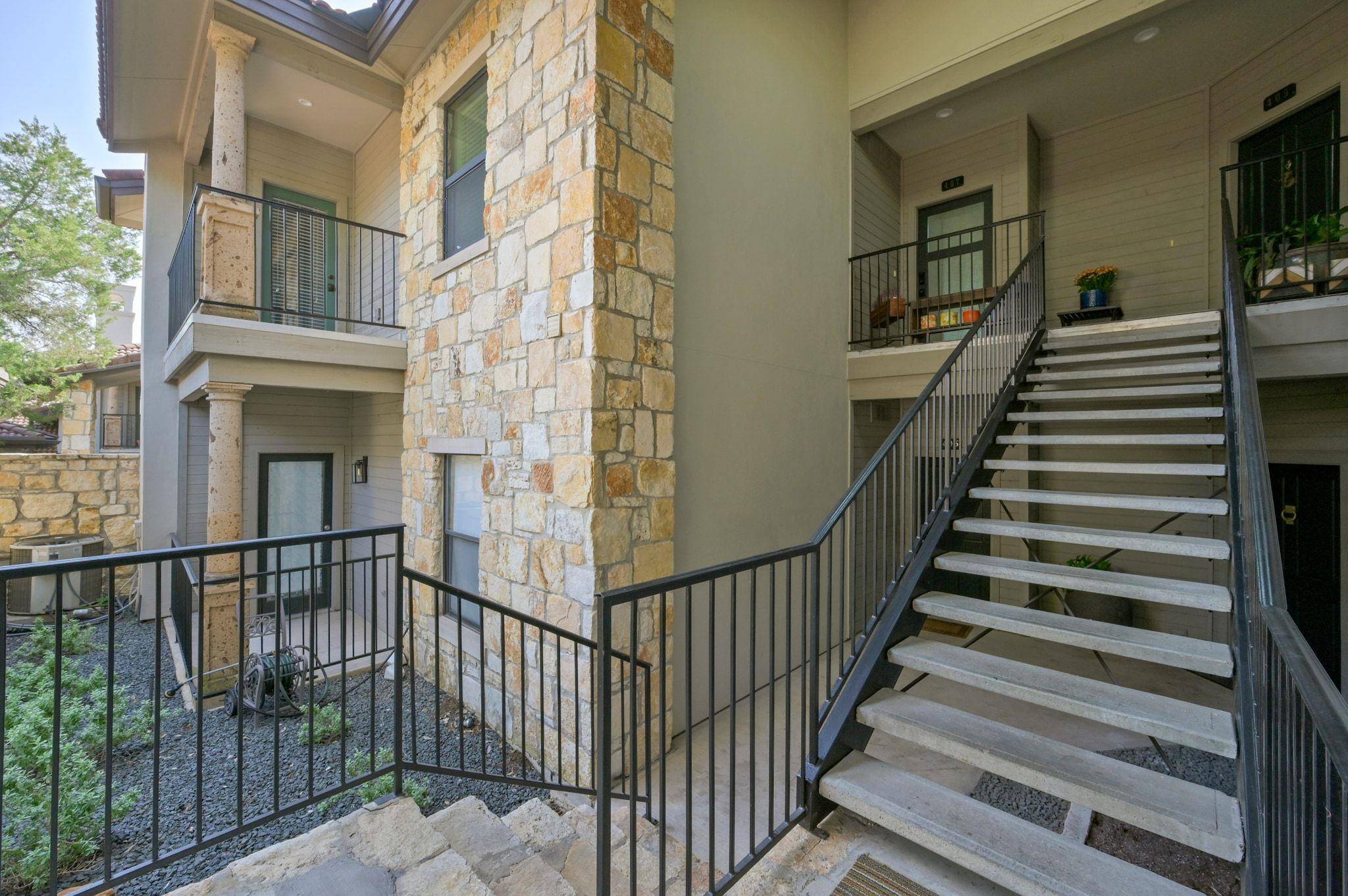 1000 Liberty Park DR #407, Austin, TX 78746