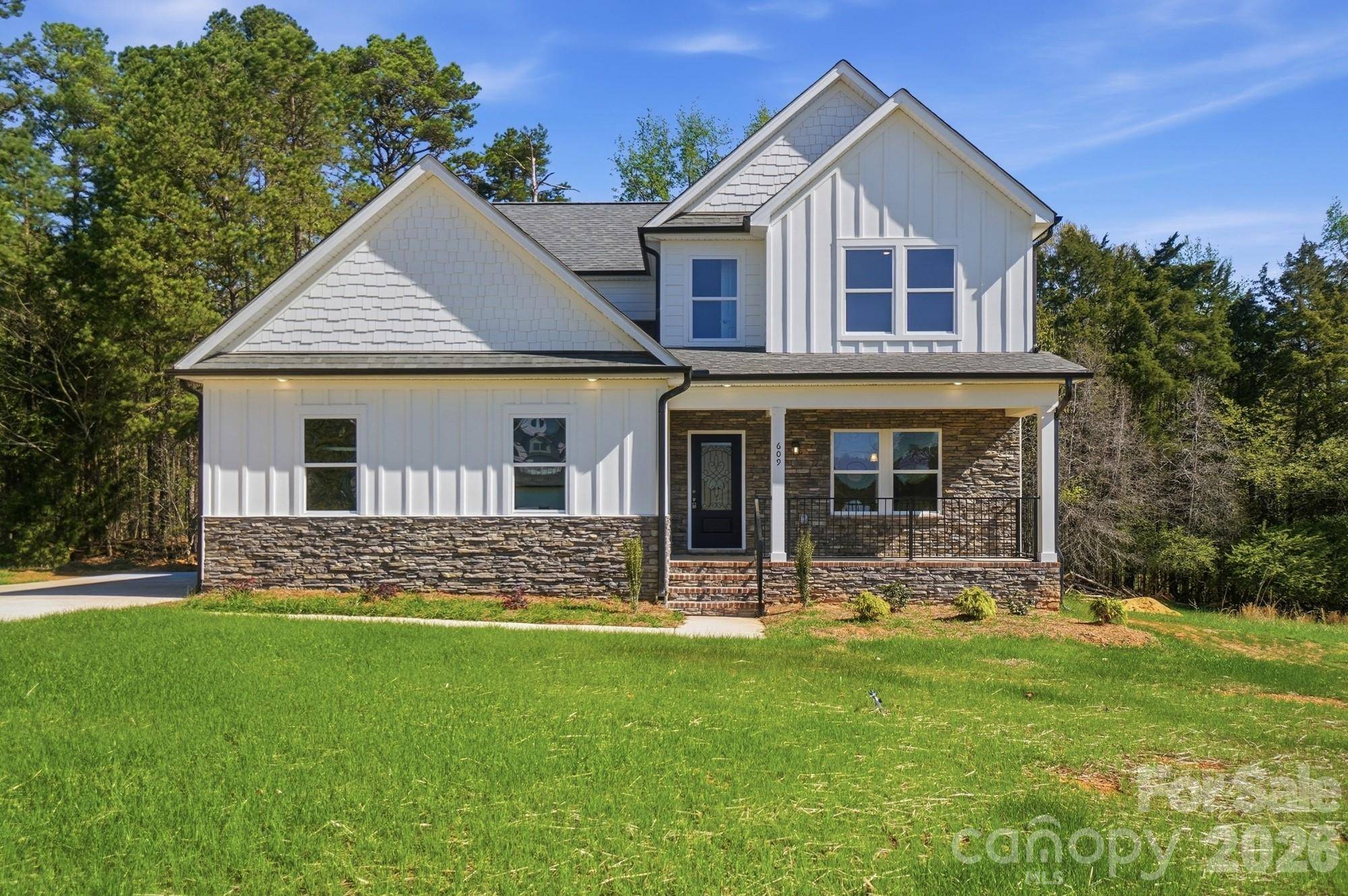 609 Muirfield DR, Albemarle, NC 28001