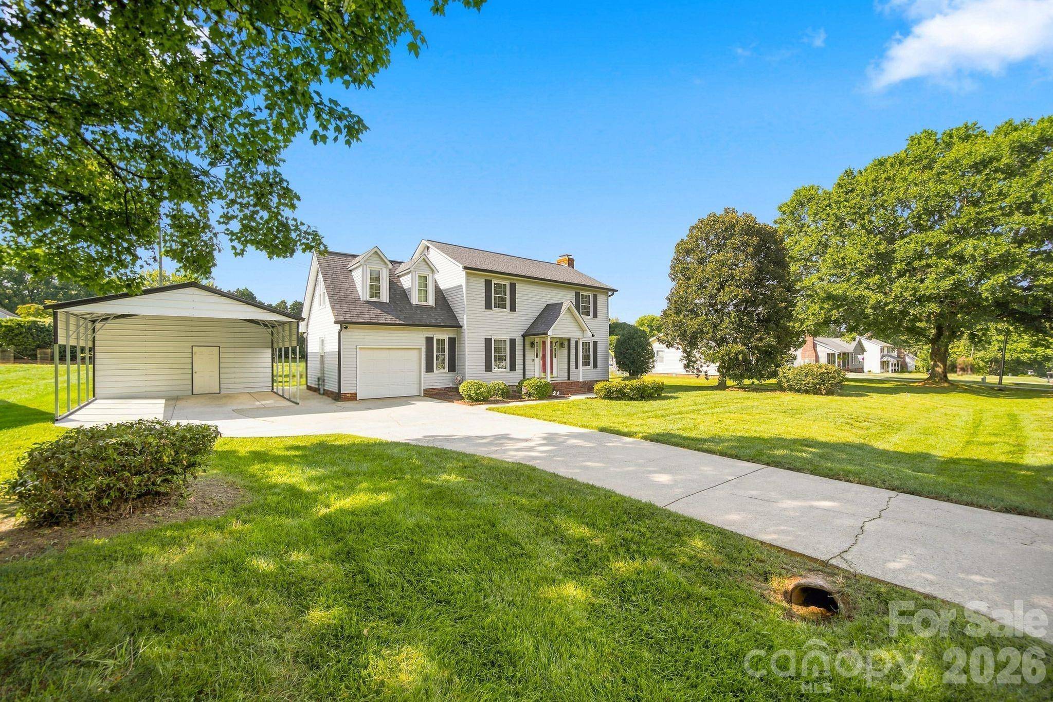2325 Winterfield DR, Gastonia, NC 28056