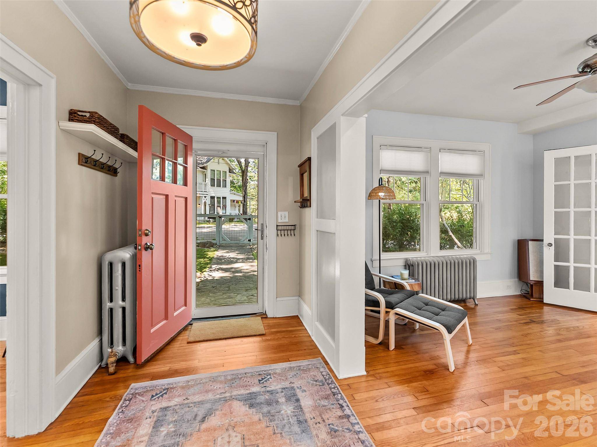 1 Kenilworth RD, Asheville, NC 28803