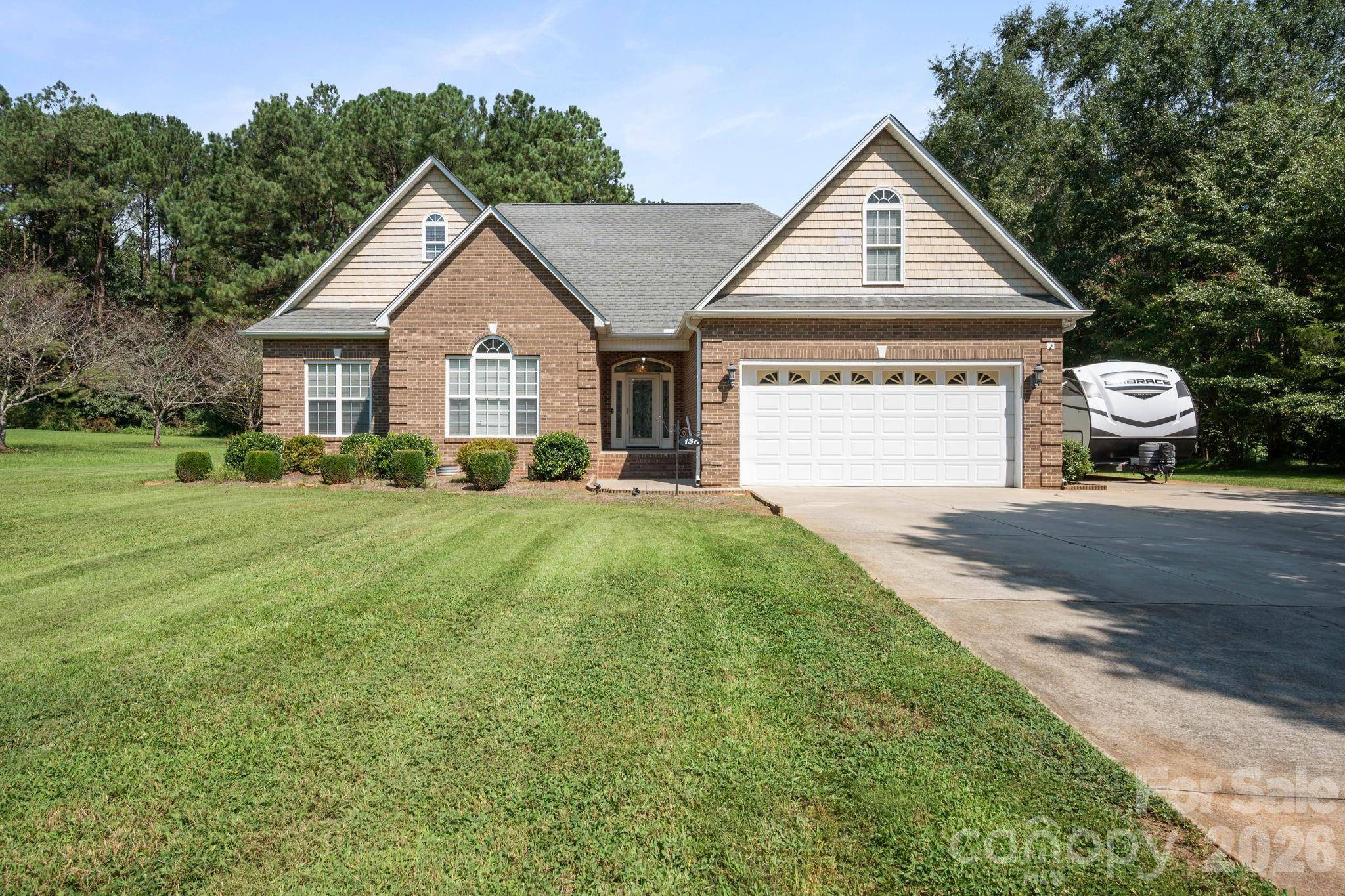 136 Gibralter Point RD, Dallas, NC 28034