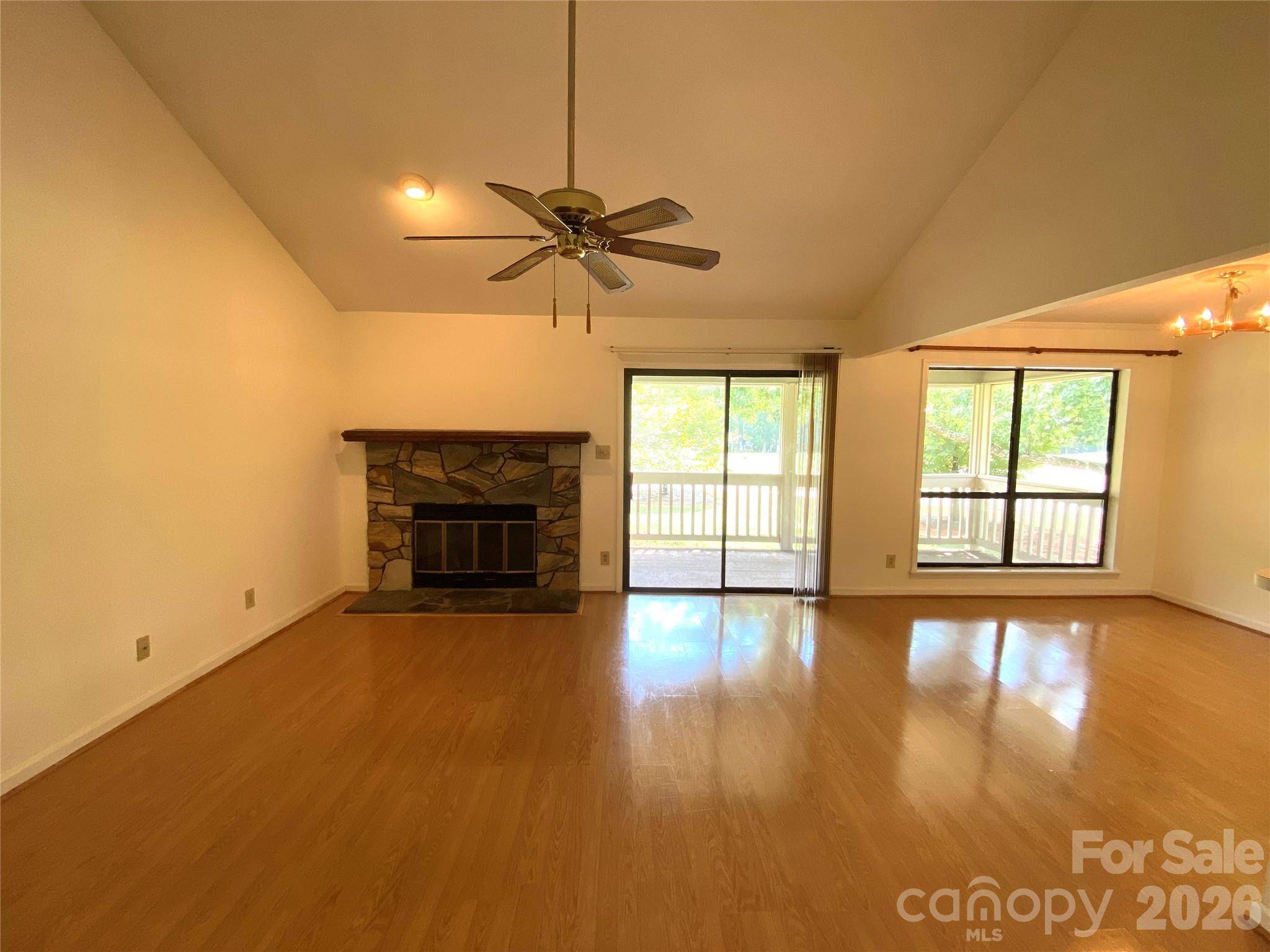7962 Greenside CT, Charlotte, NC 28277