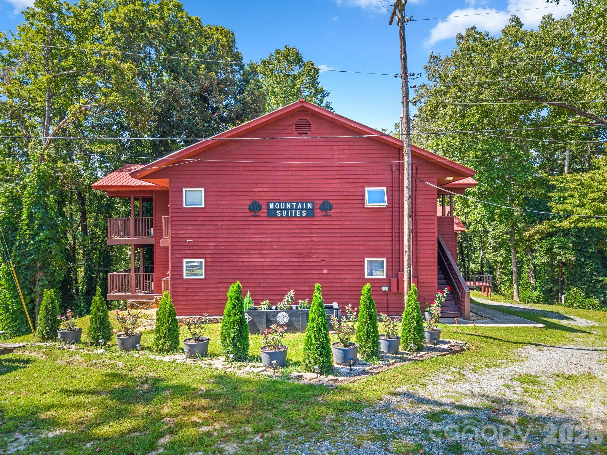 55 57 Observation Point DR, Bryson City, NC 28713