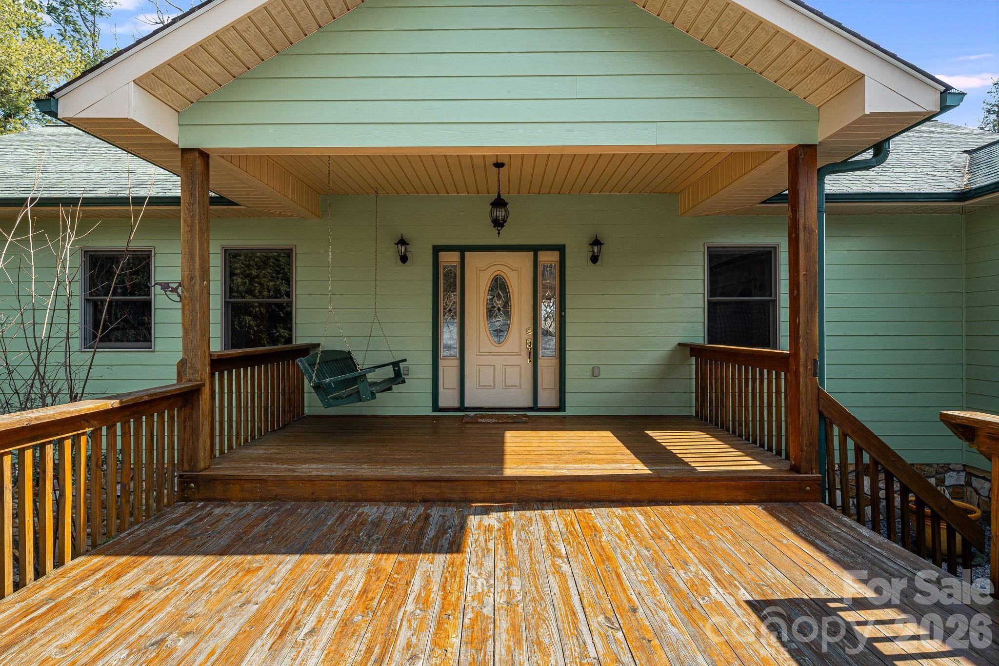 20 Stony Crest DR, Spruce Pine, NC 28777