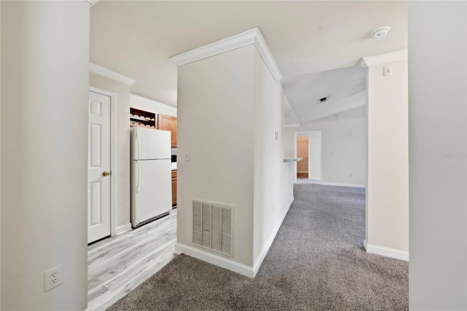 18471 BRIDLE CLUB DR, Tampa, FL 33647