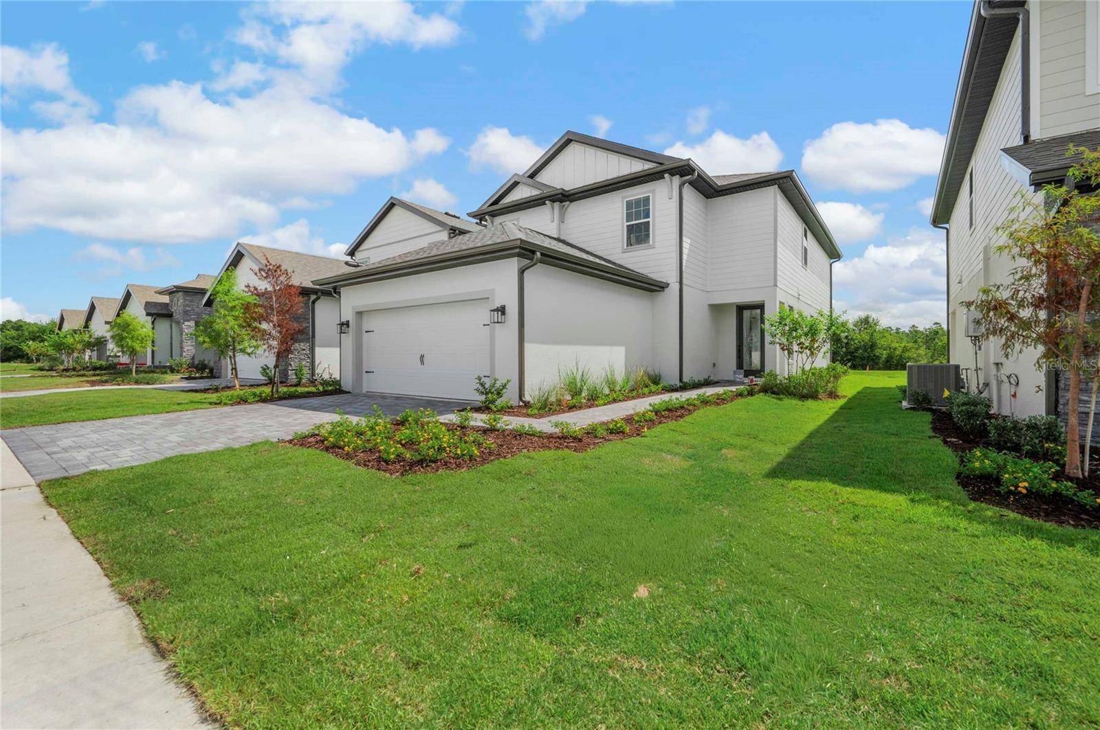 7673 SOMERSWORTH DR, Kissimmee, FL 34747