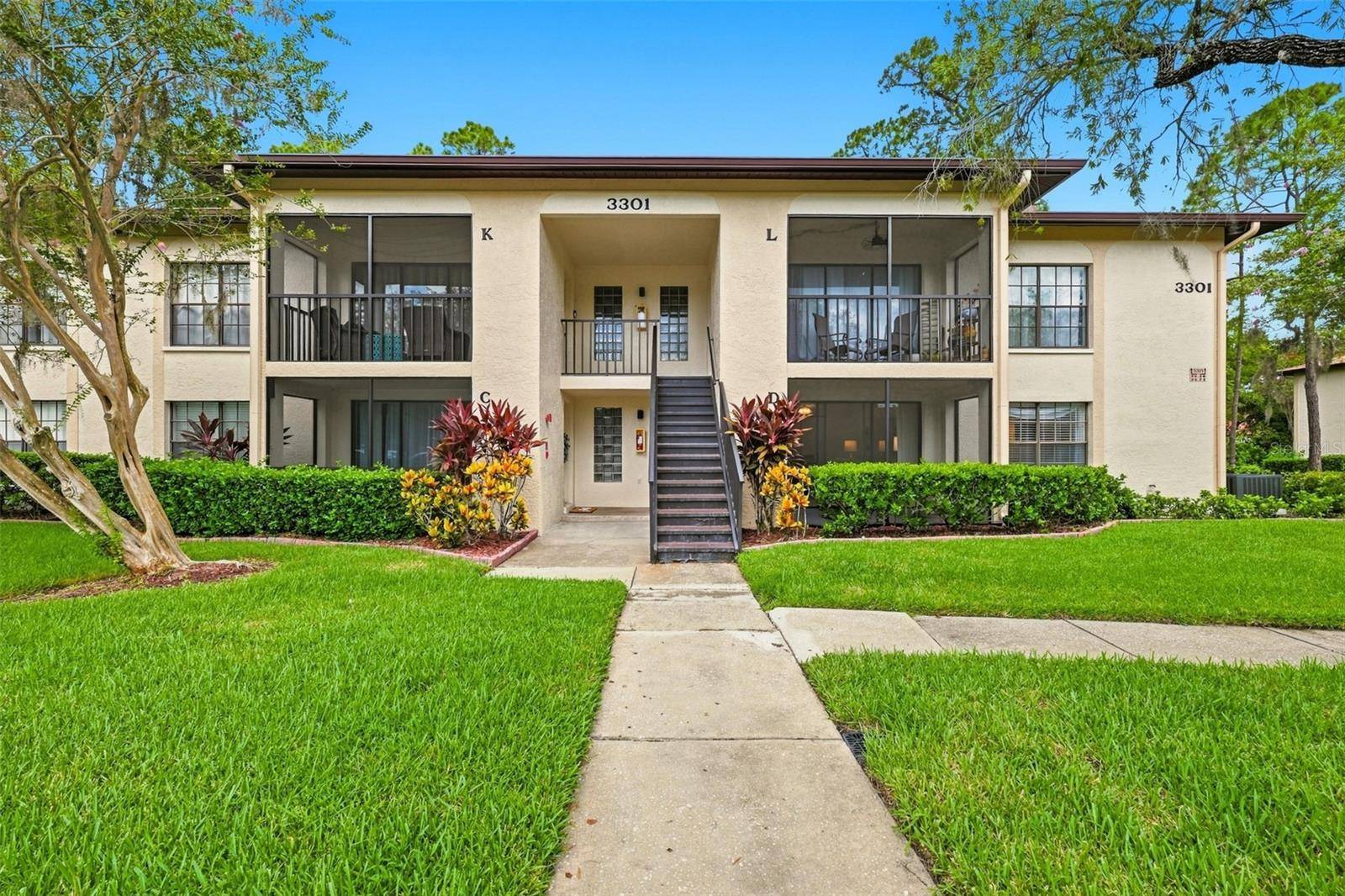 3301 CRYSTAL CT E #D, Palm Harbor, FL 34685