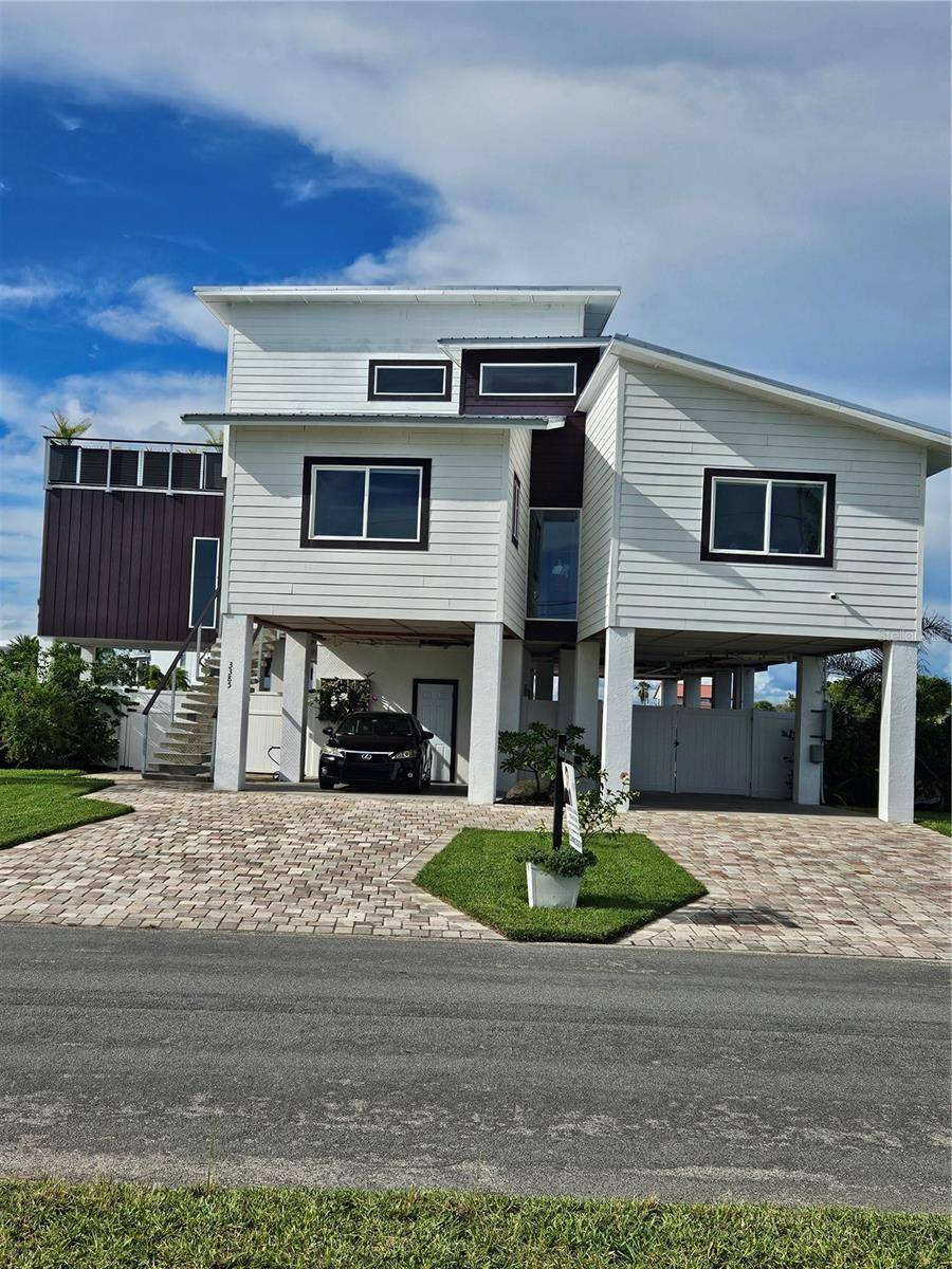 3385 GULFVIEW DR, Hernando Beach, FL 34607