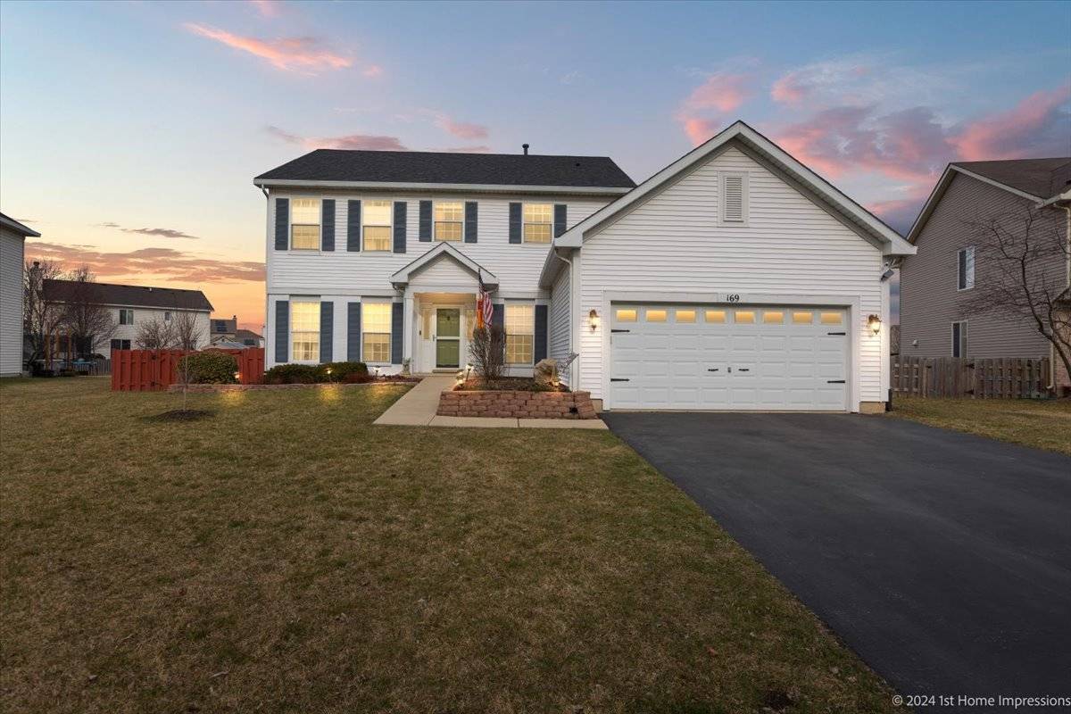 169 Hillside DR, Bolingbrook, IL 60440