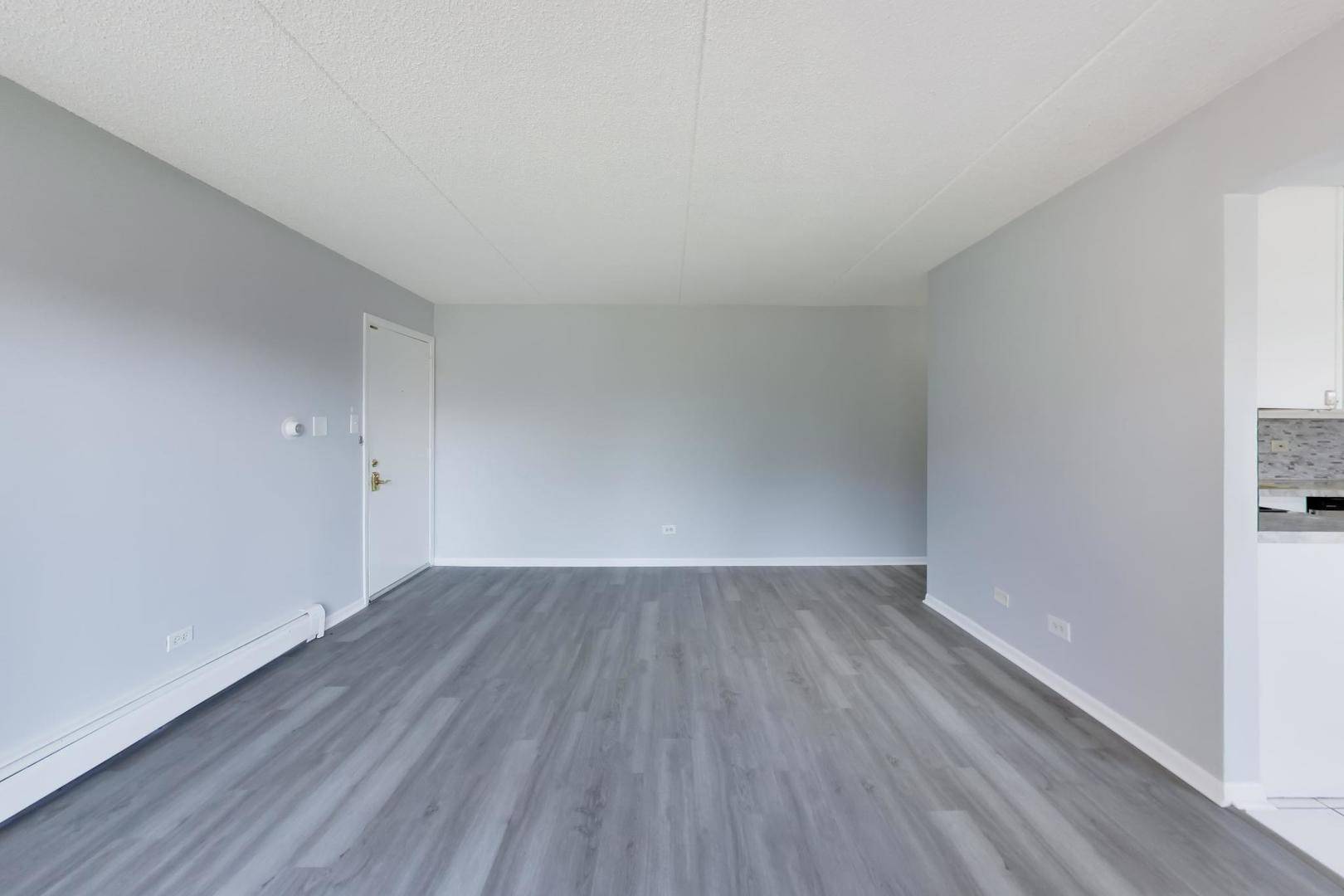 9840 W 153RD ST #1SE, Orland Park, IL 60462