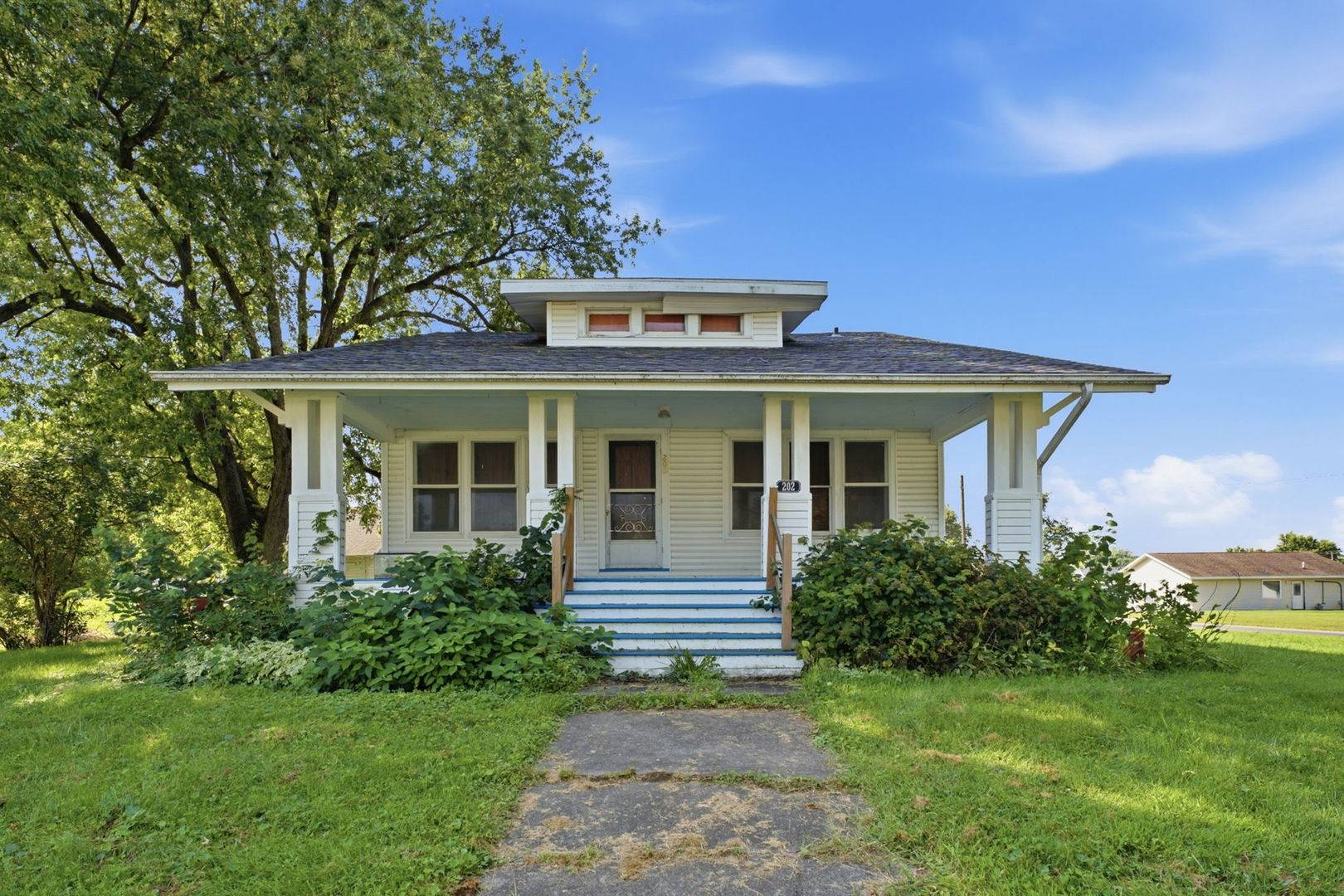 202 E Liberty ST, Joy, IL 61260