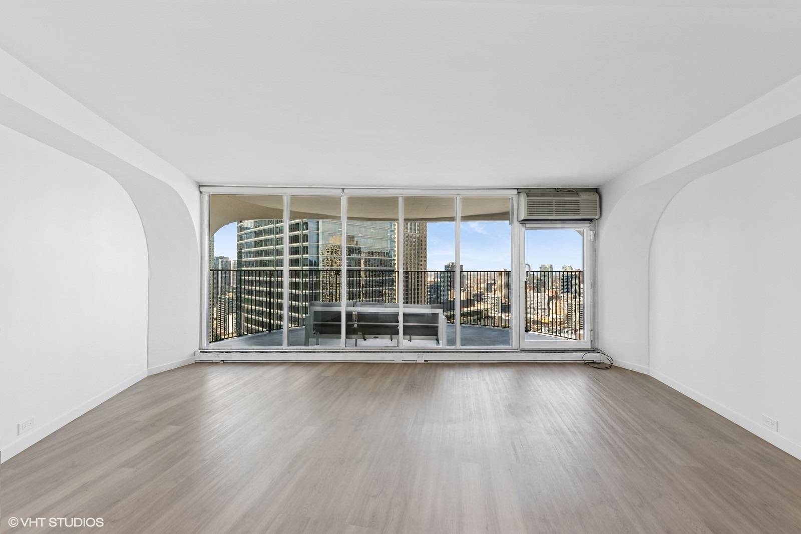 300 N State ST #3827, Chicago, IL 60654