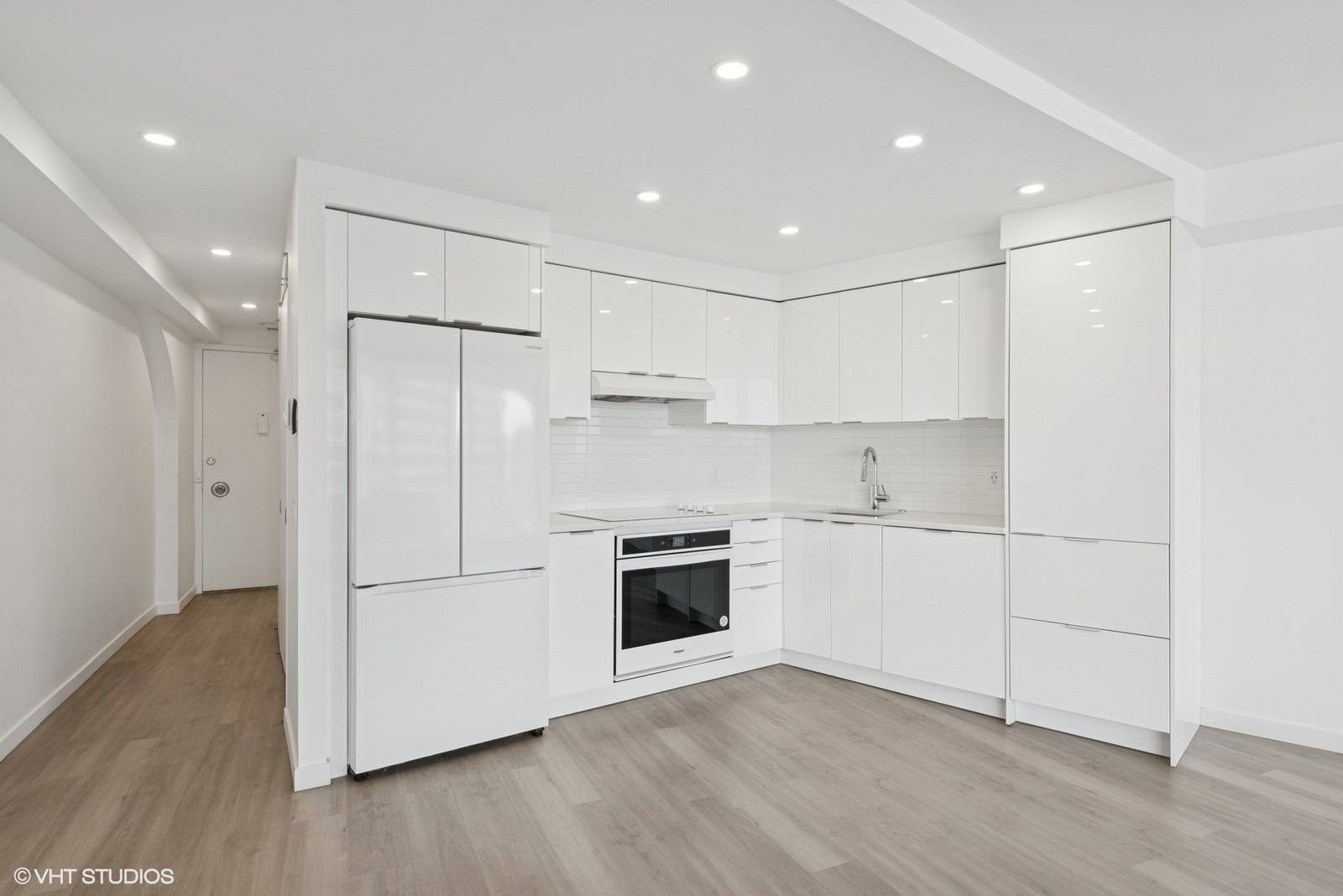 300 N State ST #3827, Chicago, IL 60654