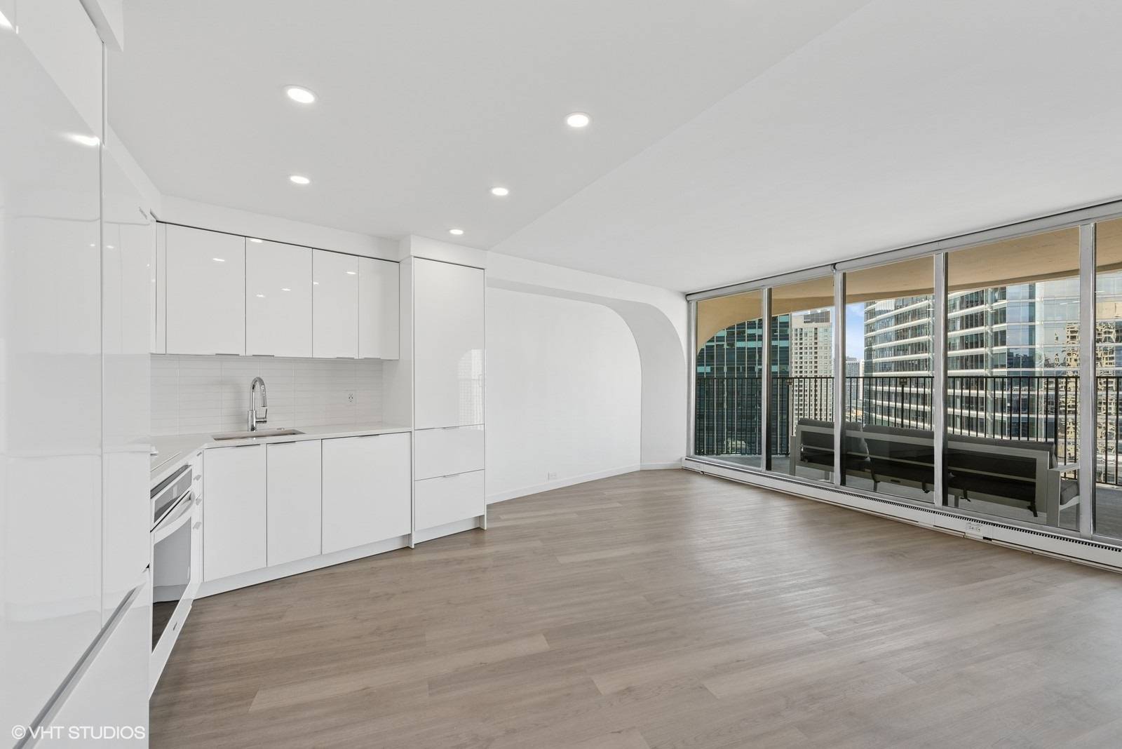 300 N State ST #3827, Chicago, IL 60654