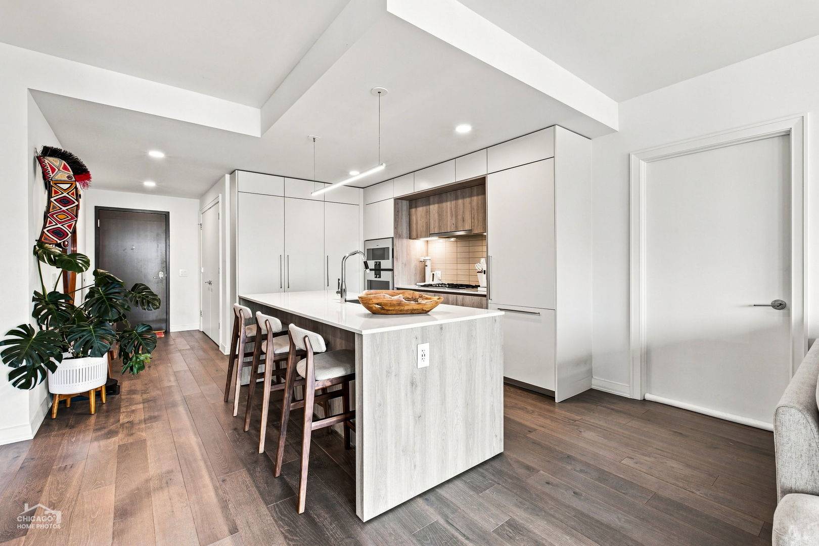 211 N Harbor DR #3803, Chicago, IL 60601