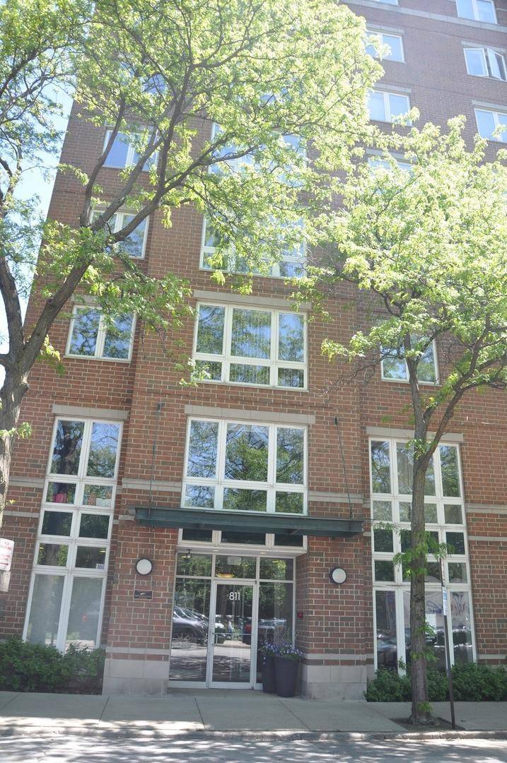 811 Chicago AVE #703, Evanston, IL 60202