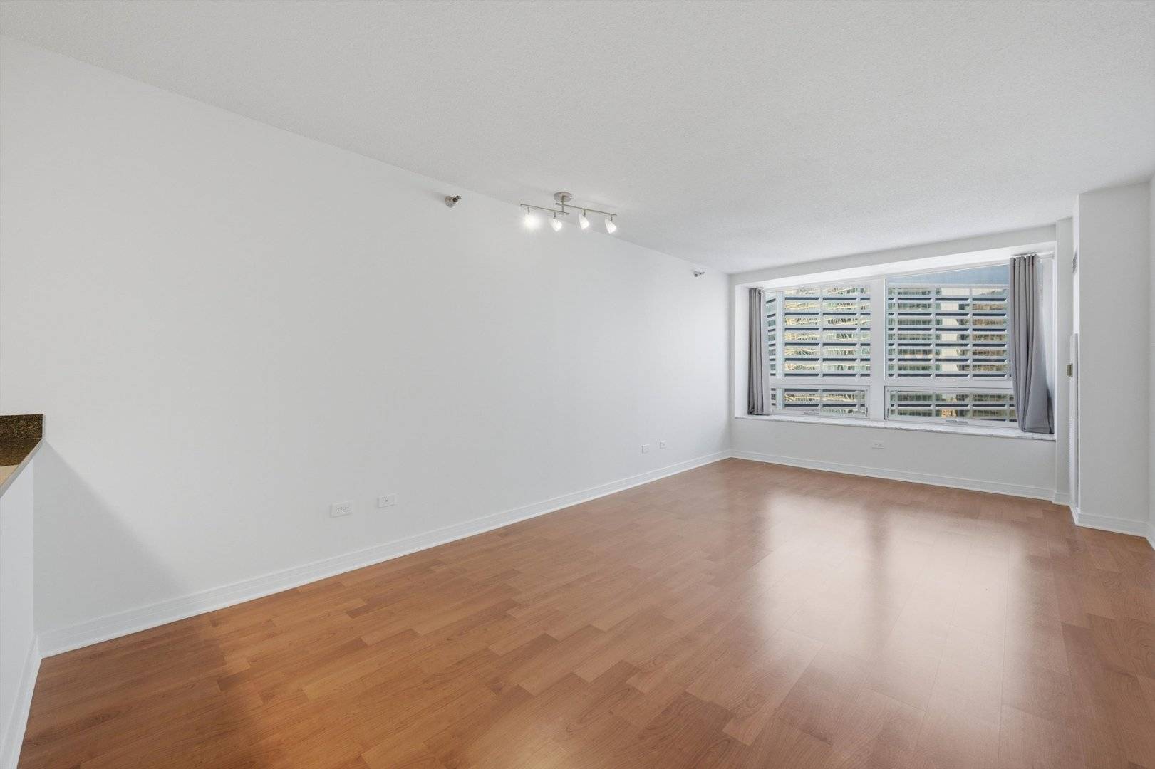512 N MCCLURG CT #2611, Chicago, IL 60611