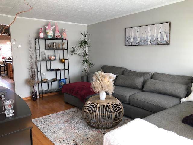 6316 W 64th ST, Chicago, IL 60638