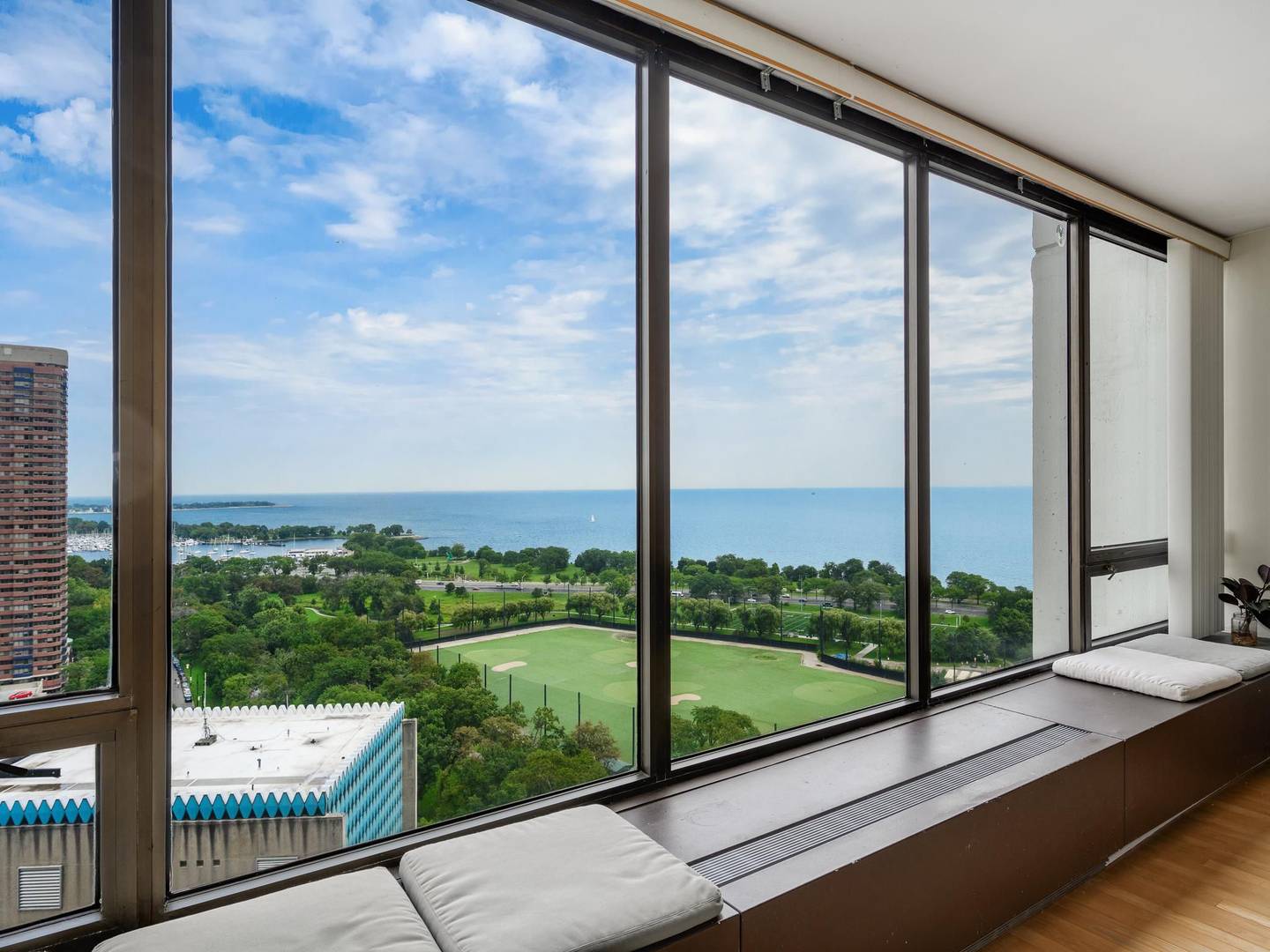 2800 N Lake Shore DR #2505, Chicago, IL 60657