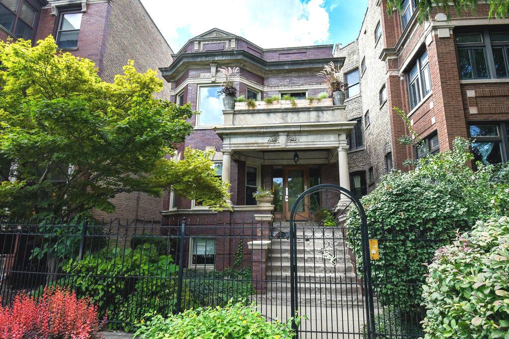 1346 N Kedzie AVE, Chicago, IL 60651