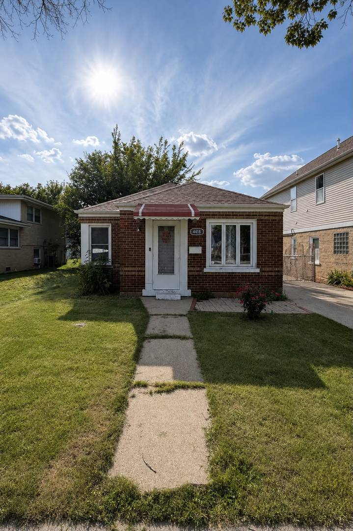 4418 Madison AVE, Brookfield, IL 60513