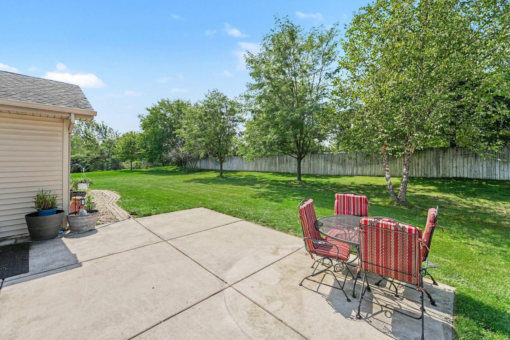 9962 Hart Street, St. John, IN 46373