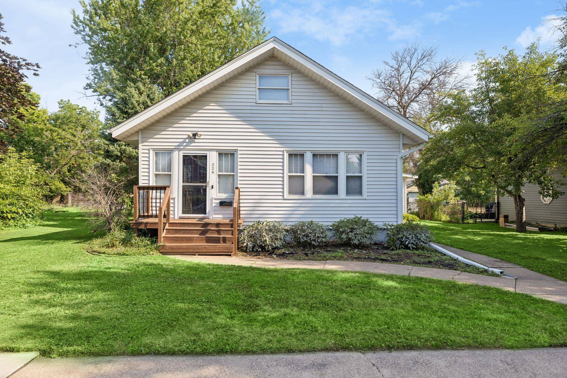 229 N 2nd ST, New Richmond, WI 54017